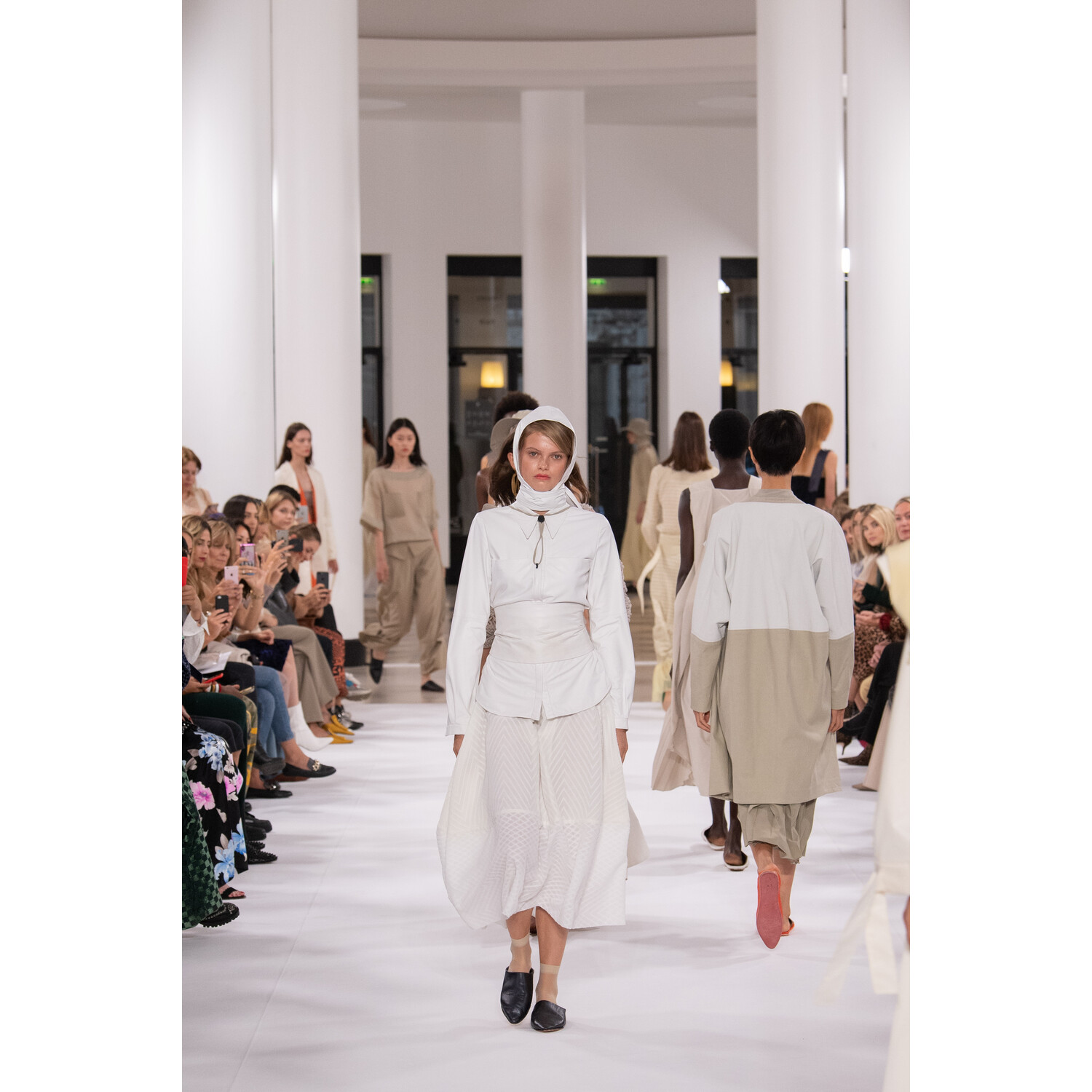 Фото Nobi Talai Spring 2019 PFW / Nobi Talai весна-лето 2019 Неделя моды в Париже